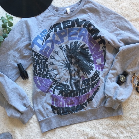 American Apparel Tops - American Apparel “THE FREMONT EXPERIENCE” Nude woman size Small